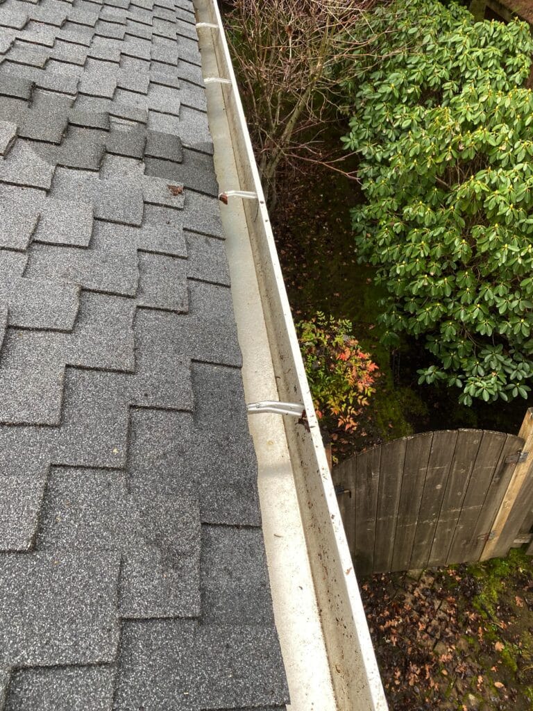 West Linn gutter cleaning near me